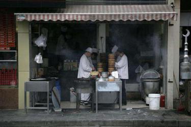 适合一个人做的早餐店.jpg